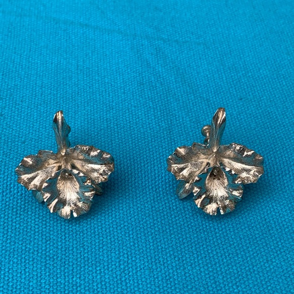 Vintage Sterling Orchid Earrings - Picture 4 of 4